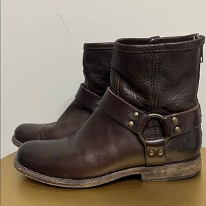 Frye Women’s Phillip Harness Boot Dark Brown Size 6